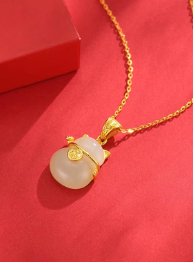 金六福吉祥和田玉招财猫银项链