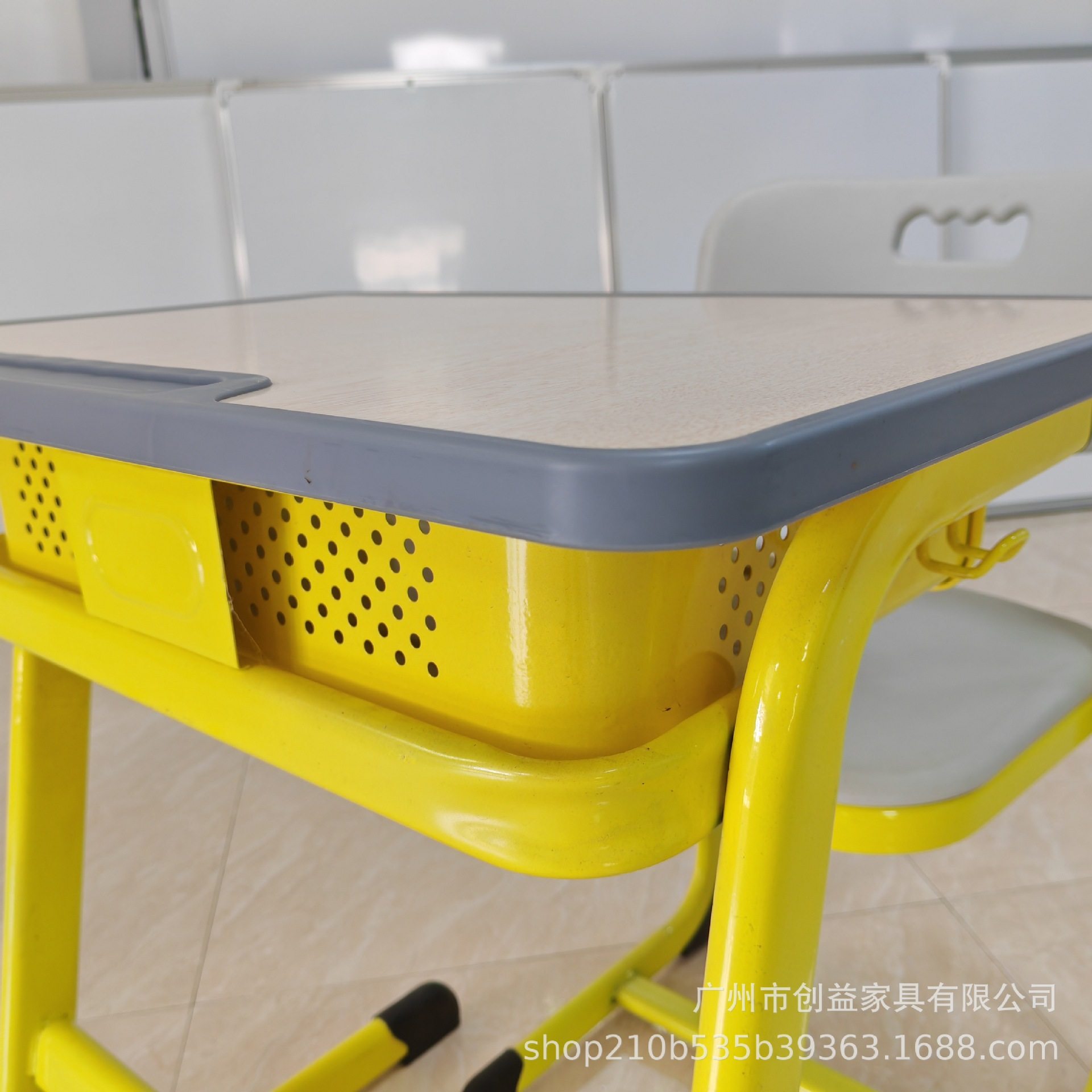 中小学生单人课桌椅培训桌学校课桌厂家托管班书桌学习课桌椅出口,淘宝优惠券,粉丝福利购,淘宝优惠卷