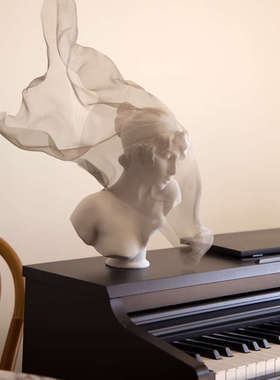 北欧轻奢面纱少女雕塑中古客厅电视柜玄关雕像高级艺术品装饰摆件