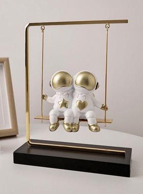 宇航员摆件玄关家居客厅酒柜电视柜办公室太空人高级感桌面装饰品