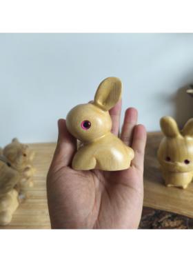 香樟木纯手工雕刻兔子十二生肖摆件木雕实木驴木匠大兔大利防蚊虫