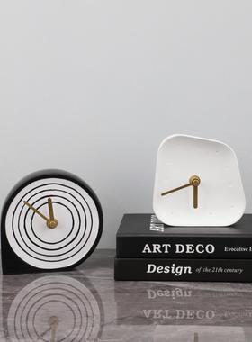 现代简约轻奢创意大理石钟饰品客厅电视柜入口桌钟家居装饰