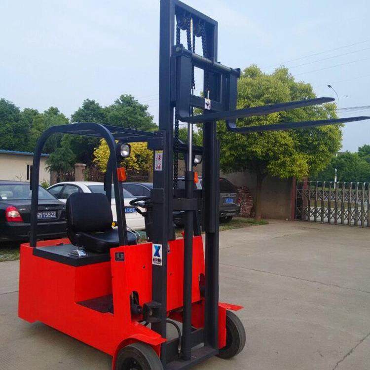 厂家供应液压堆高车搬运装卸自动堆高机大型三轮座驾式电动堆高车,淘宝优惠券,粉丝福利购,淘宝优惠卷
