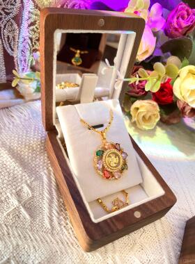 高档情人节实项链盒胡桃首饰品空纳盒子收文玩盒木便携式定子制首