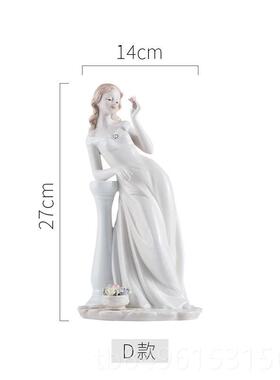 高档采购产饰品现代家庭装饰品，西方女人，陶瓷装饰品客厅卧室，