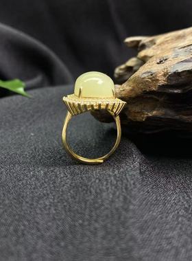 天然和田玉黄口镶S925女款戒指