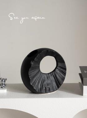 现代简约风黑色高级感客厅玄关摆件轻奢电视柜桌面装饰品创意摆设