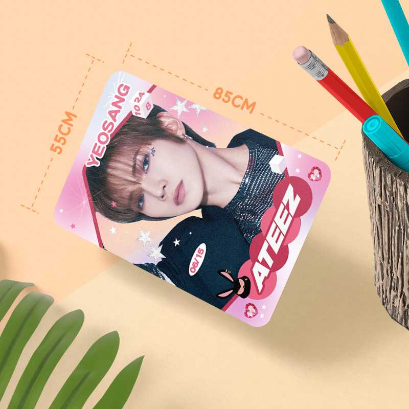 KPOP小卡ATEEZ塑料透明卡片明星ins应援透卡室内装饰小卡3寸 - 图1