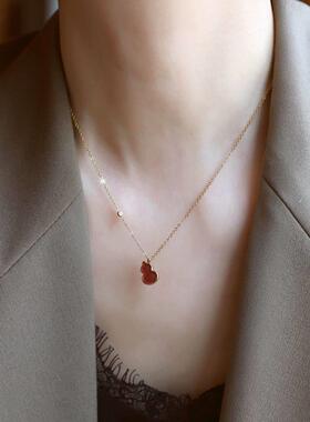钛钢不掉色红色葫芦项链女潮轻奢小众吊坠锁骨链气质简约百搭饰品