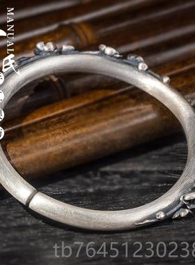 高档寸银坊云手工制复古立作体高工艺雕圆刻南柱实心梅花手镯.匠