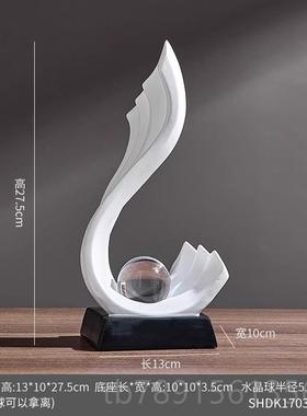 高档公室摆高端大气高级创意羽艺术品客厅玄办件关酒柜装饰轻奢毛