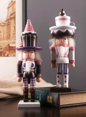 胡桃夹子木偶士兵摆n件装饰品儿童房间旋转音乐盒八音盒圣诞节礼