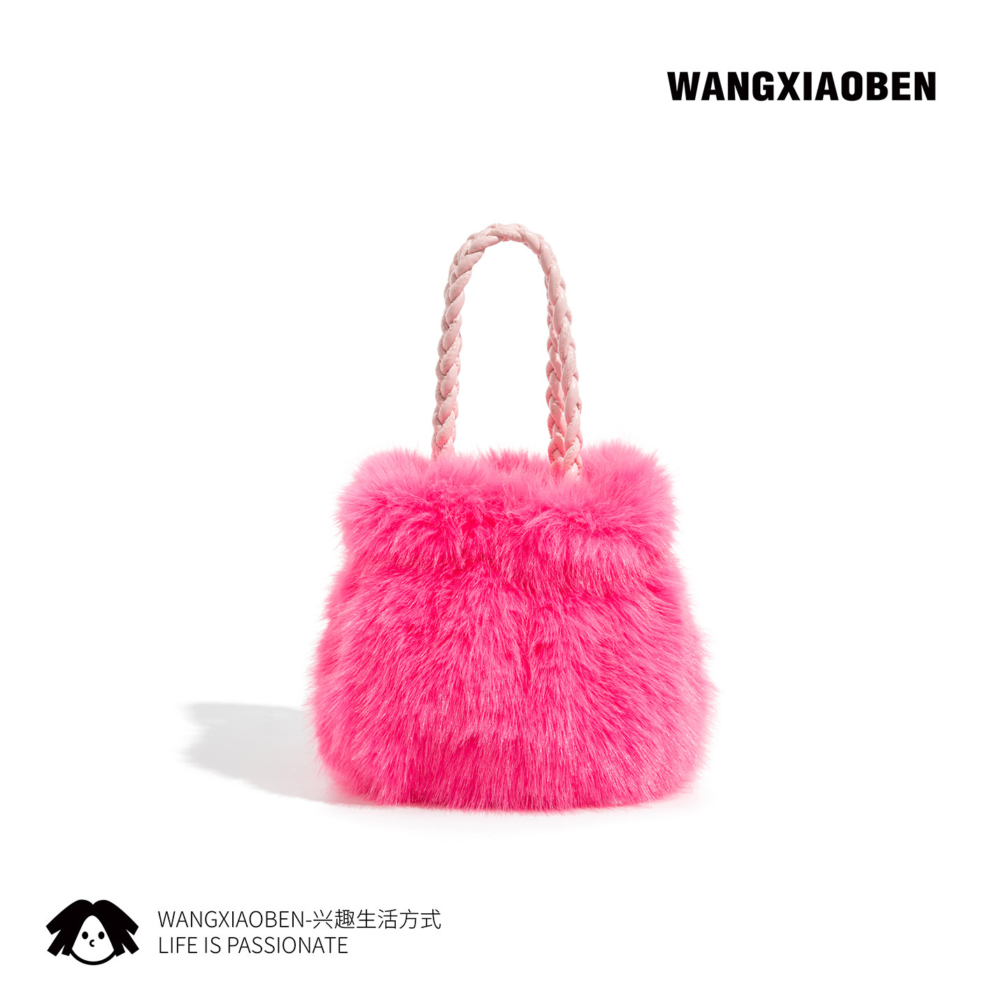 WANGXIAOBEN原创新款秋冬蓬松画筒女款时尚水桶包手提包CD2011618 - 图1