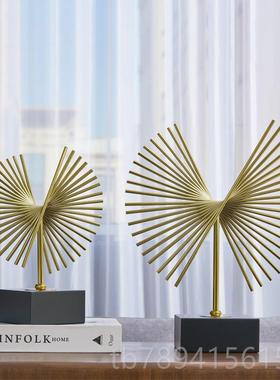 高档轻奢飞鹰房酒玄柜桌面摆工艺品金属家居装饰关欧式办件公室书