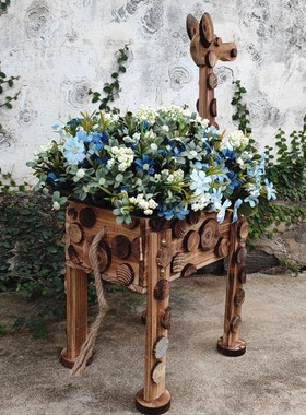 木质梅花鹿长颈鹿花盆幼儿园装饰森林系店面橱窗民宿道具户外摆件