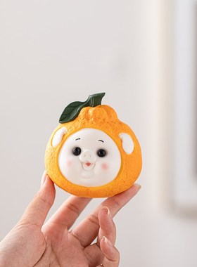 大吉大利陶瓷可爱小橘子摆件创意家居客厅办公桌面摆设车载装饰品
