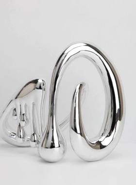 北欧电镀银色流体音符树脂摆件样板房家居客厅电视柜玄关桌面装饰