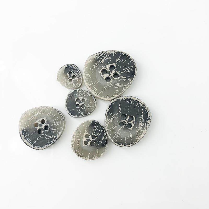 工厂直销现货高档休闲服饰树脂纽扣不规则异形磨面花色四眼扣子,淘宝优惠券,粉丝福利购,淘宝优惠卷