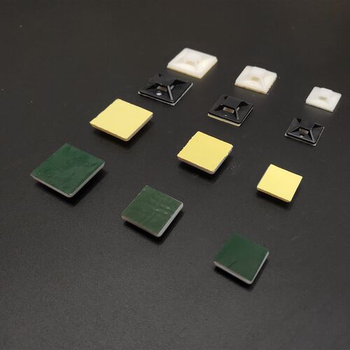 自粘式定位片吸盘尼龙扎带固定座自粘式扎线固定座20*20 带胶吸盘 - 图1