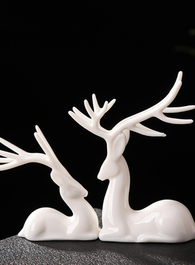 精品羊脂玉陶瓷小鹿创意简约家居客厅桌面可爱动物招财家居小摆件