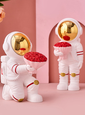 宇航员摆件求婚婚房装饰结婚礼物新人备婚用品大全