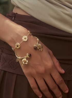 天然虎眼石图腾手链绿松石气质