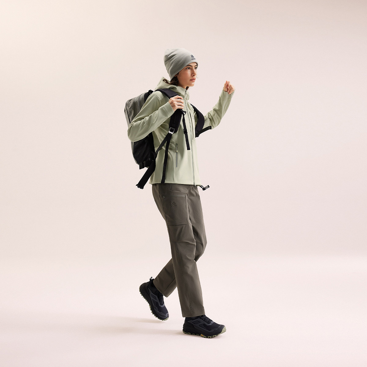 KAILAS凯乐石连帽软壳衣外套防风防泼水薄绒保暖户外轻装徒步女款,淘宝优惠券,粉丝福利购,淘宝优惠卷