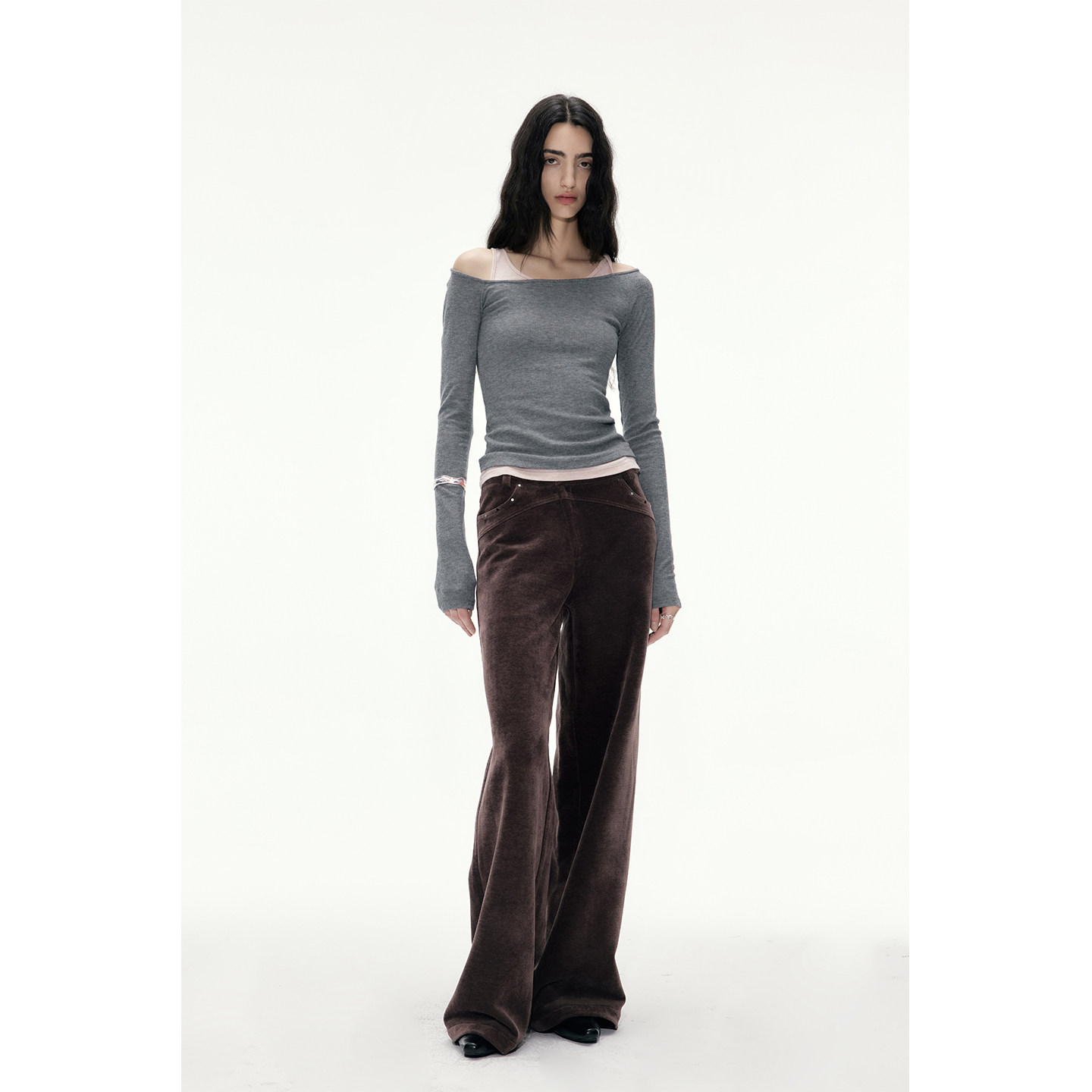 in modo diverso 原创设计复古绒面斜门襟撞钉宽松直筒秋冬长裤女,淘宝优惠券,粉丝福利购,淘宝优惠卷