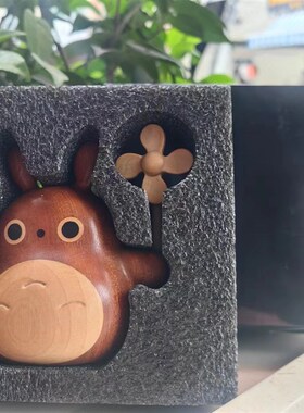 优选创意实木龙猫风车摆件情侣送礼客厅摆放装饰品卡通情人节生日