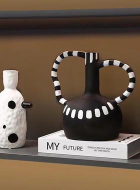 现代简约家居摆件客厅玄关酒柜装饰品轻奢高级感软装现代工艺品