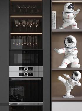 北欧创意功夫宇航员太空人摆件家居装饰品客厅桌面电视柜房间摆设