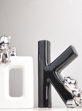 创意陶瓷简约ok简约网红小摆件书架装饰品乔迁礼物电视柜客厅摆件