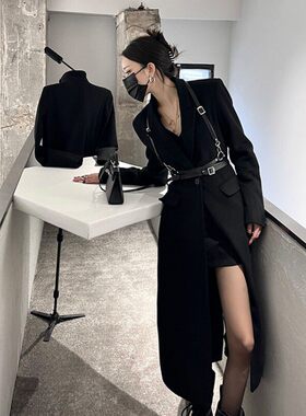2026新款个性前线黑色皮革背带交叉时尚腰封外搭吊带腰带女士潮