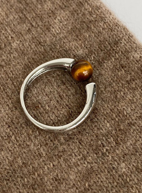 保色美拉德一粒虎眼石戒指