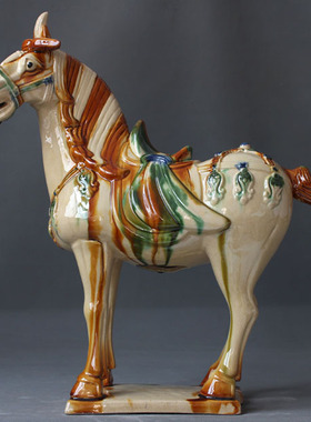 唐三彩陶瓷马摆件捷足先登大马工艺礼品客厅装饰品风水旺财摆件