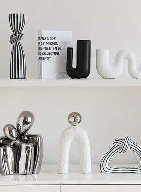 现代简约软装高级感酒柜装饰品摆件高档轻奢客厅小众抽象艺术家居