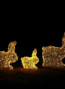 优选户外不锈钢几何镂空兔子雕塑公园林小区草坪金属发光动物摆件