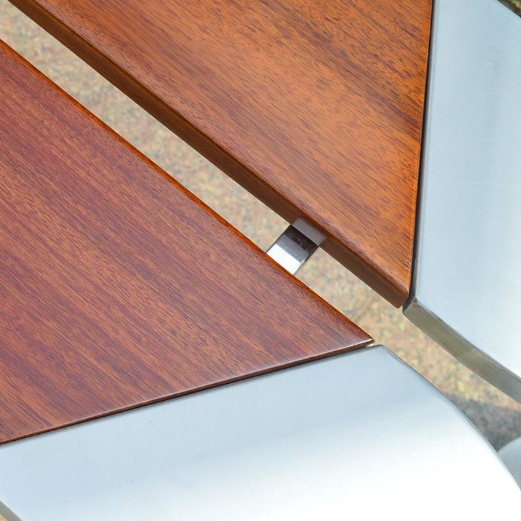 户外不锈钢公园椅子庭院室外休闲座椅防腐木铁艺实木长条凳子 - 图1