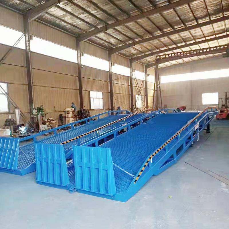 厂家现货8吨装卸货平台叉车过桥卸货升降机升降台移动式登车桥,淘宝优惠券,粉丝福利购,淘宝优惠卷