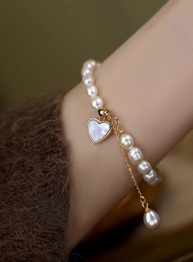 强光米粒淡水珍珠红爱心手链