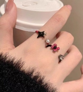 2025新款韩版ins潮气质甜美小众百搭设计感指环日常通勤食指戒指