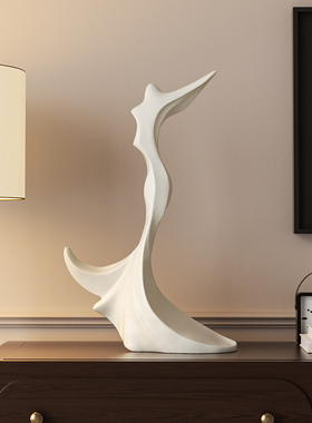 艺术抽象人物雕塑摆件简约轻奢高级感小众客厅电视玄关酒柜装饰品