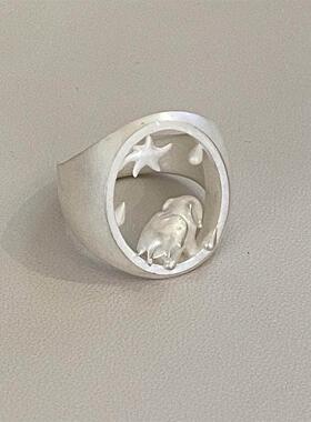 独特烧白镂空立体小飞象星星戒指