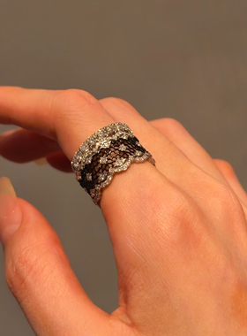 黑色镂空蕾丝宽版戒指小众高级感