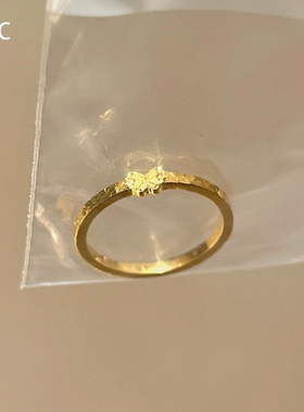 金色蝴蝶碎碎冰戒指轻奢气质大气