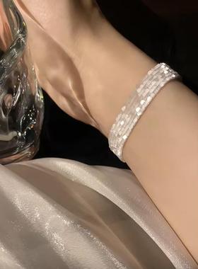 复古缎面小米珠手链轻奢复古时尚