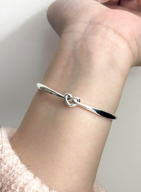 极简风银色绳结爱心手镯2025新款
