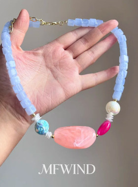 多巴胺蓝粉色不规则串珠项链可爱