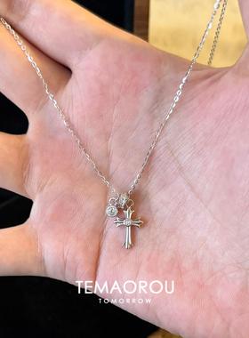 银色十字架吊坠闪钻跑环项链百搭
