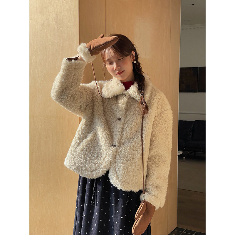 【布朗尼慕斯 麂皮手套】歌铭仿羊羔毛翻领短款外套女装冬季N734C,淘宝优惠券,粉丝福利购,淘宝优惠卷